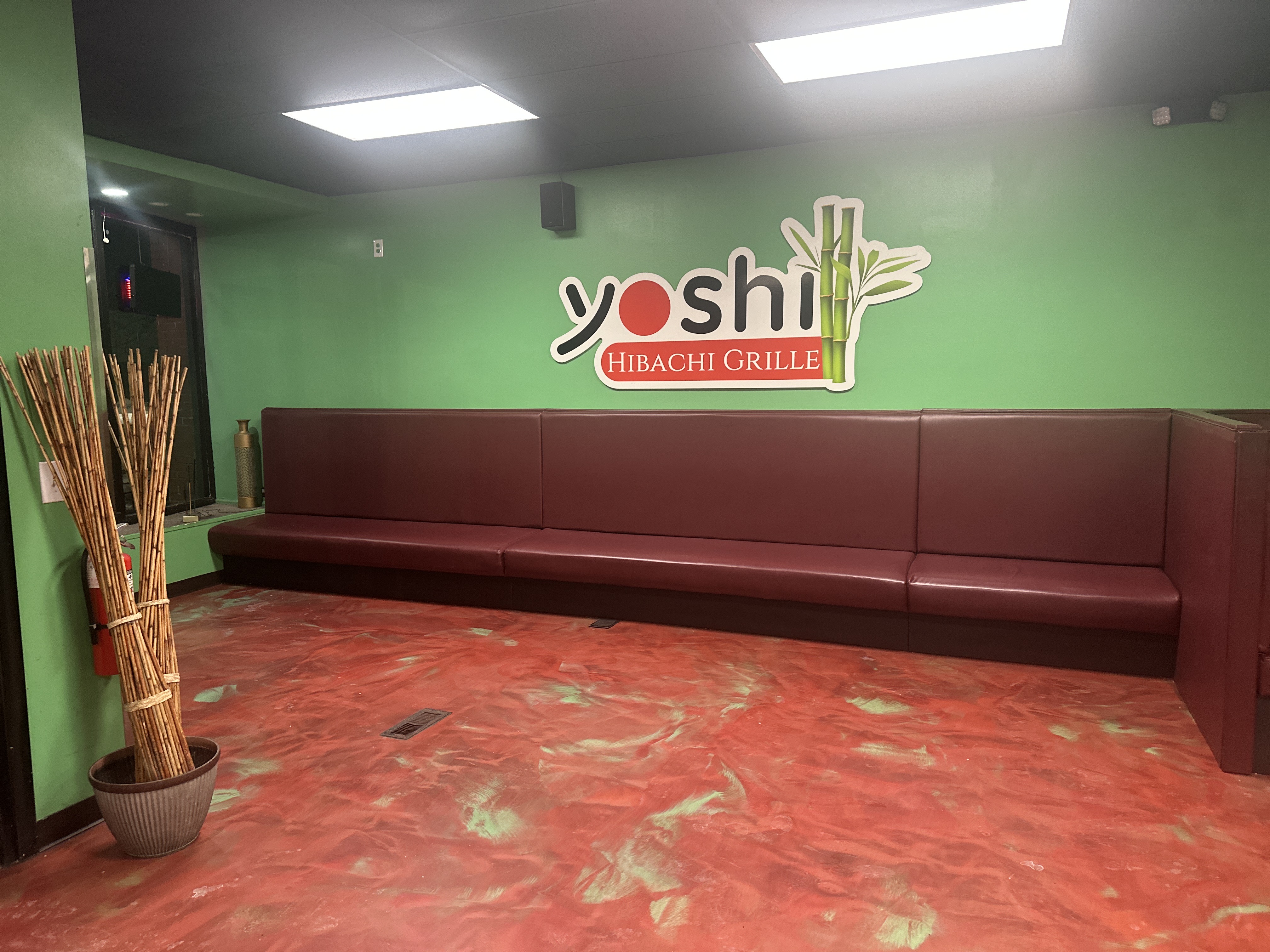 Yoshi Hibachi Grille Livernois photo 3