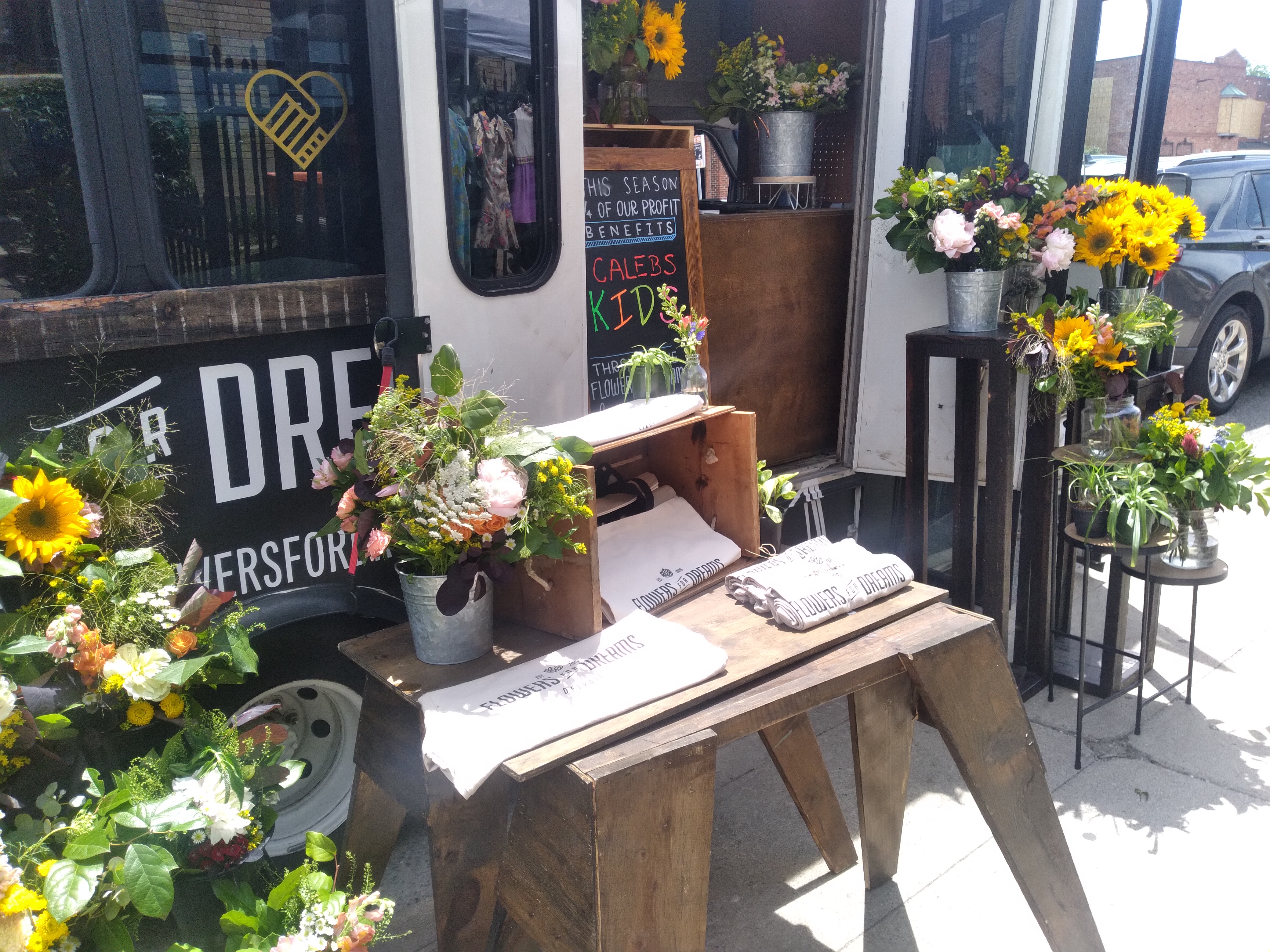 Flowers for Dreams photo 2