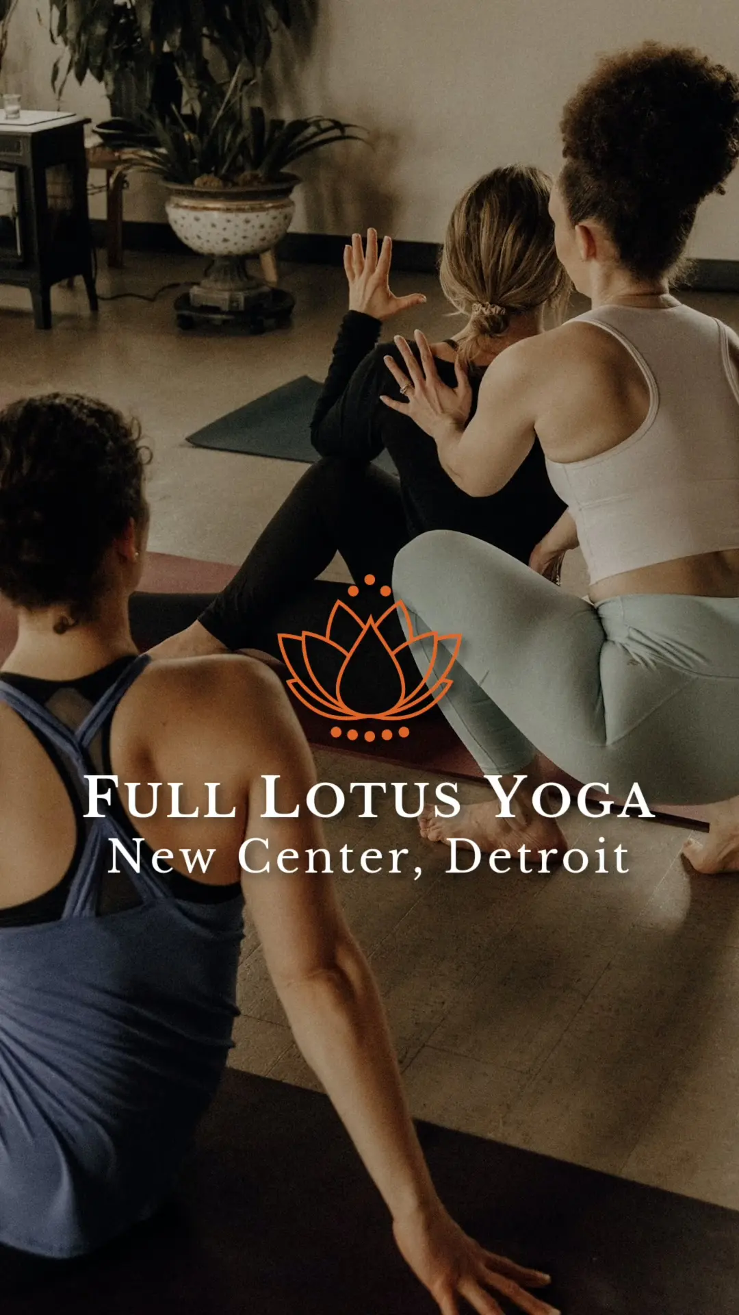 Full Lotus Yoga photo 1
