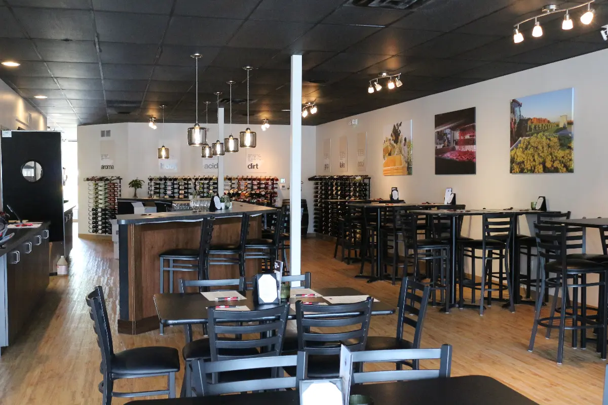 Michigan By The Bottle Tasting Room-Royal Oak photo 1