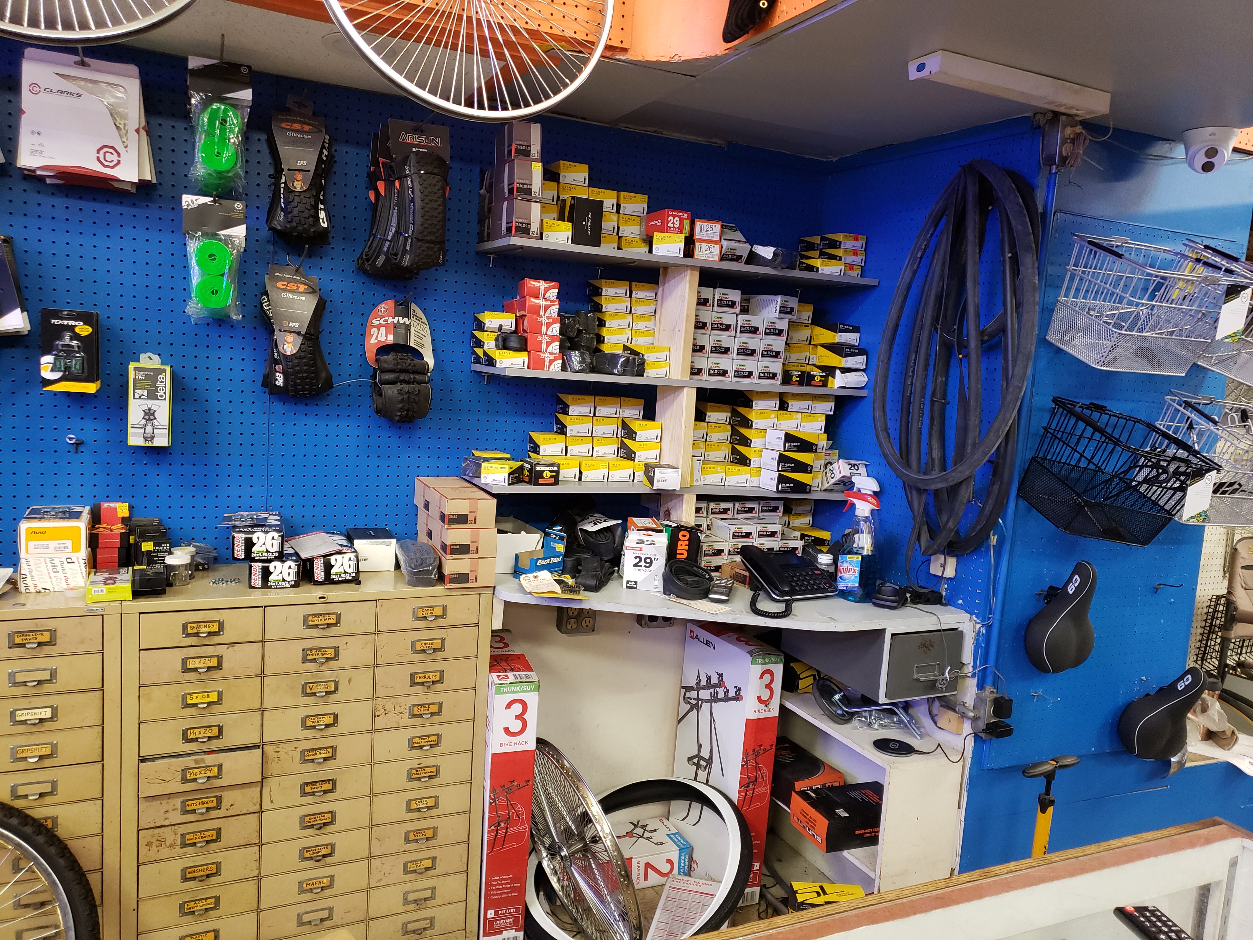 G & R Bike Shop photo 4