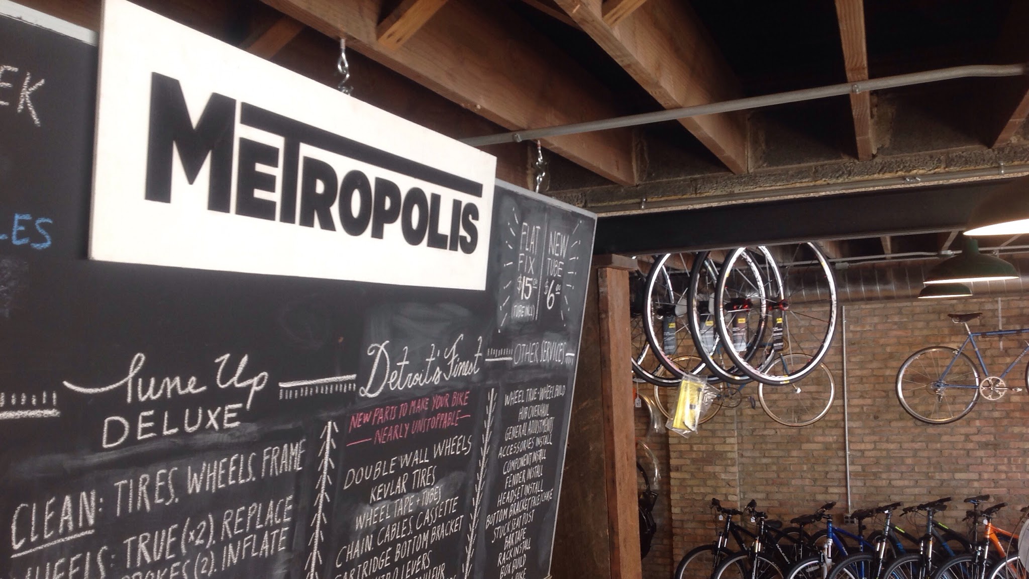 Metropolis Cycles Bike Shop photo 2