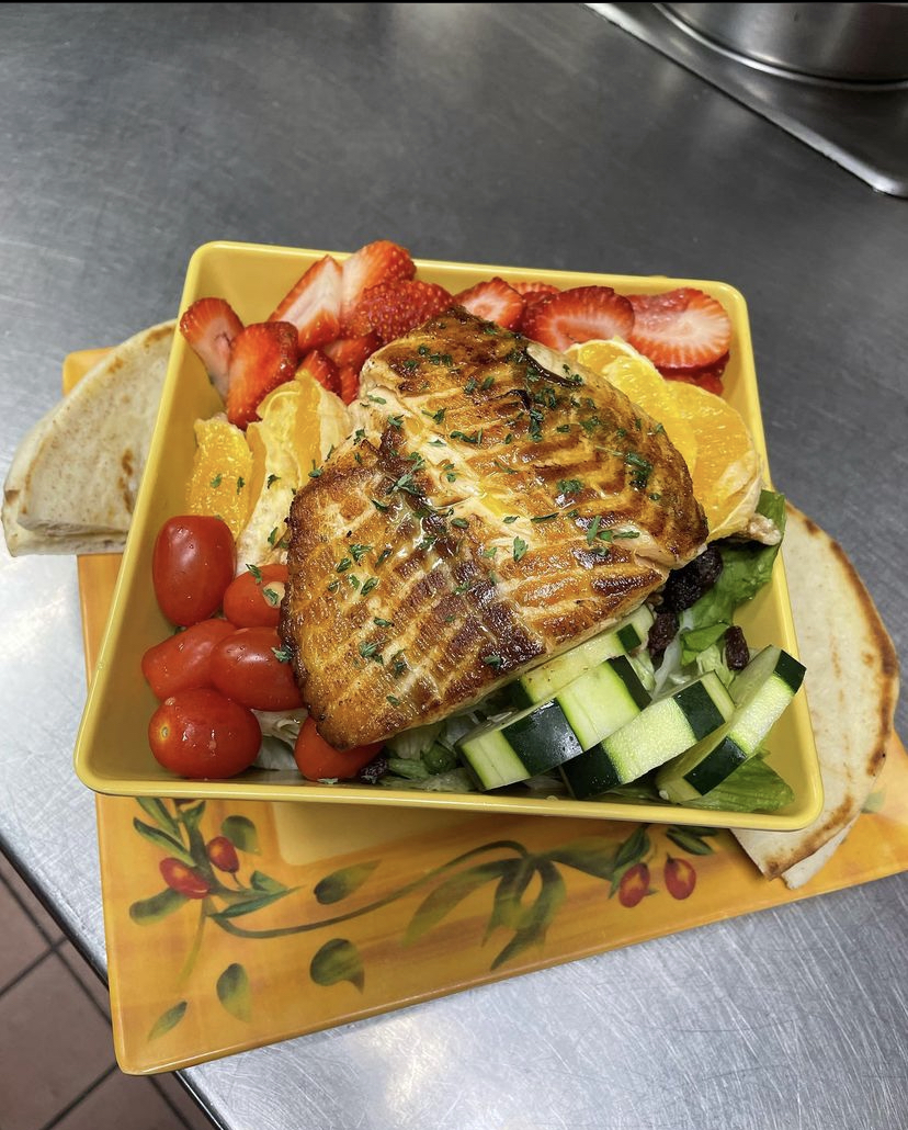 Noni's Sherwood Grille photo 2